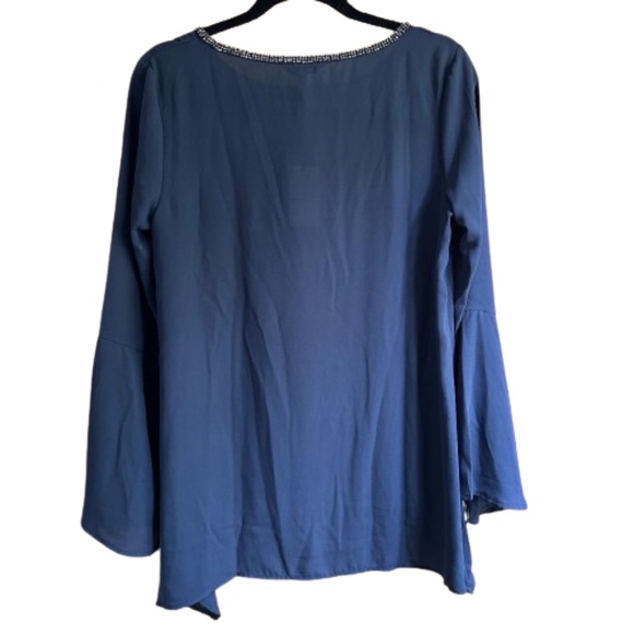 JUICY COUTURE Blue Bell Sleeve Rhinestone Asymmetric Shark-Bite Hem Top Medium - Picture 3 of 7